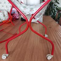 Girello per bambole in ferro