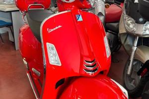Vespa GTS Super 125