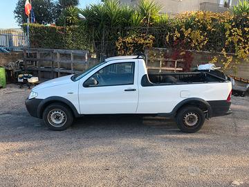 Fiat strada pick up