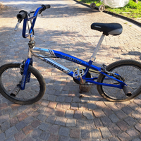 Bicicletta JUMPERTREK FREESTYLE