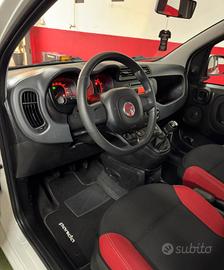  FIAT PANDA,
ALLESTIMENTO LOUNGE, 1.2 BENZINA 70 C
