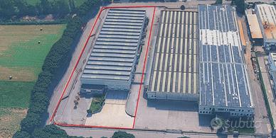 Immobile di 3800 m² con 3 locali a Rezzato