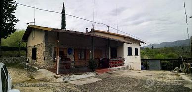 Casale rustico privato vende ciciliano