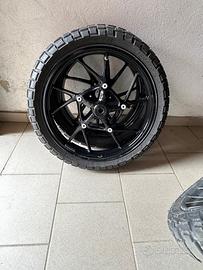 Cerchi in lega moto