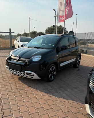 Fiat Panda Pandina 1.0 FireFly 65 CV Hybrid Cross