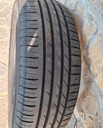 4 gomme estive 225/65 r17 106v