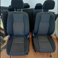 Interni nuovissimi mercedes w204 c200/ 220 berlina