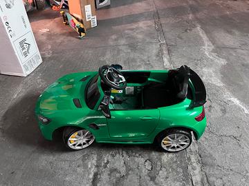 Quad elettrico Mercedes-AMG per bambini, mai usato