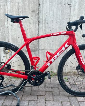 Trek Domane SLR con Bontrager Aeolus RSL37