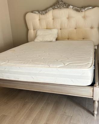 Letto matrimoniale