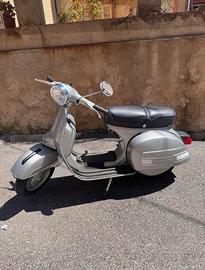 Vespa piaggio 200 rally