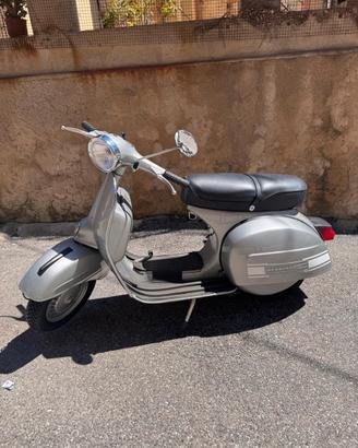 Vespa piaggio 200 rally