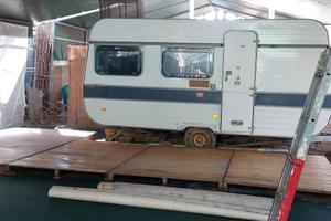 roulote stanziale + veranda con camerina