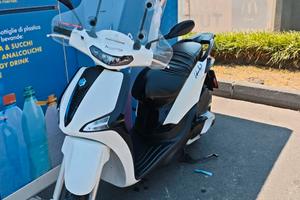 Piaggio Liberty 125 S – Anno 2025 – 8.800 km