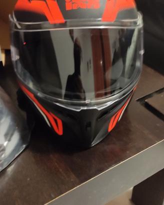 casco integrale taglia M