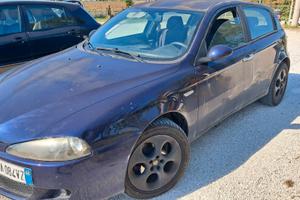 Alfa Romeo 147 1.9 JTD (120) 5 porte Distinctive X