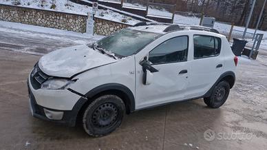 Ricambi Dacia Sandero Stepway 2° 1.5 Diesel 2016
