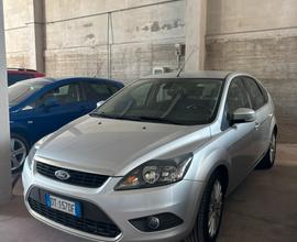 Ford Focus 1.6 benzina gpl