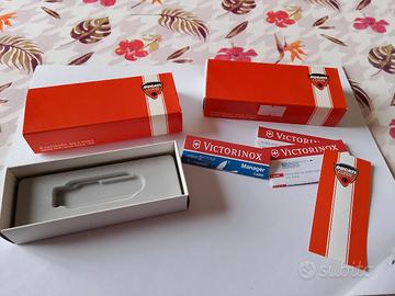 Scatoline Victorinox 