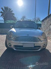 Mini Cooper D 1.6 Automatica