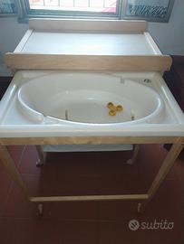 fasciatoio con vaschetta bagnetto