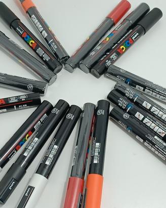 Uniposca 