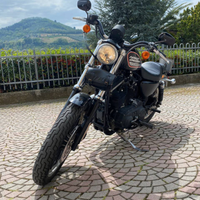 Harley Davidson Sportster modello XL 883 R