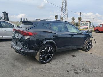 Cupra formentor km7 1.4 e-hybrid 204cv ricambi