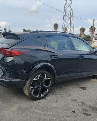 Cupra formentor km7 1.4 e-hybrid 204cv ricambi