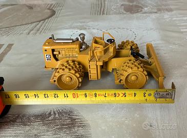 Modellino Caterpillar vintage