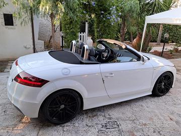 AUD TT CABRIO