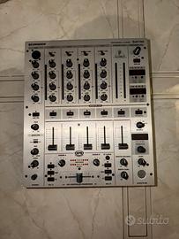 DJ MIXER BEHRINGER DJX700