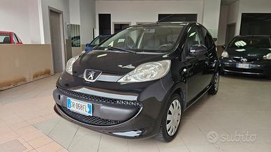Peugeot 107 1.0 68CV 5p. Urban Move