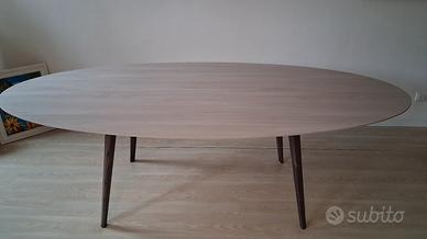 tavolo ovale di design