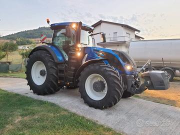 TRATTORE GOMMATO VALTRA S294