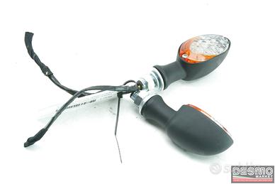 Coppia frecce aftermarket alluminio universali mot