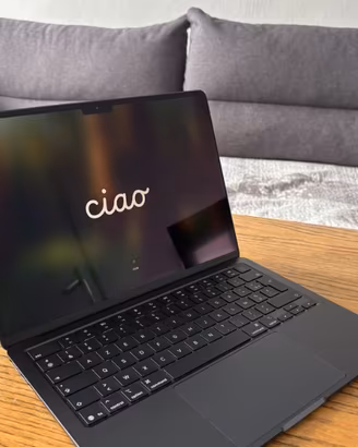 MacBook Air M4 2025 13"6