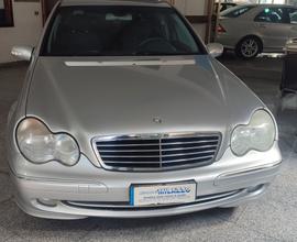 Mercedes-benz C 200 Kompressor cat Avantgarde