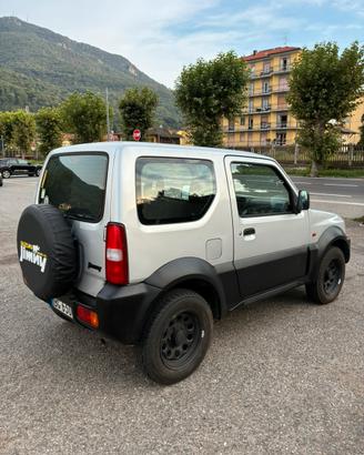 Suzuki Jimny 1.3 16V 4x2