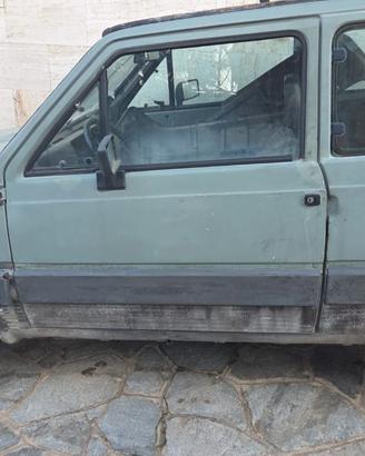 fiat panda 141 4x4 Serie special Caboto Safariways
