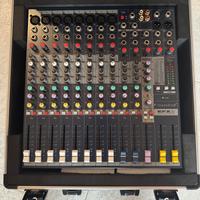 Mixer soundcraft EFX8