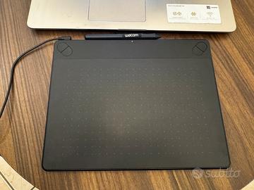 Tavoletta Grafica Wacom Intuos PT M