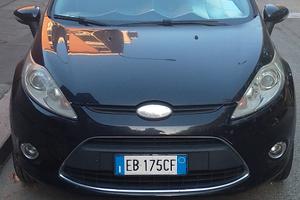  Ford Fiesta seria6  anno 2010   1.4 benzina-gpl