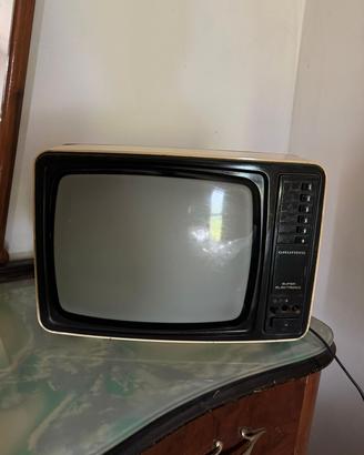 TV Grundig portatile 