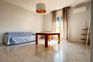 Grazioso trilocale vista mare,Prezzo Tratt