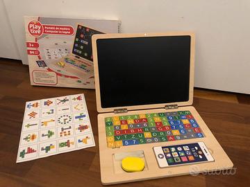 Gioco computer in legno