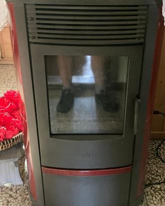 Stufa a Pellet Edilkamin modello Iris Plus