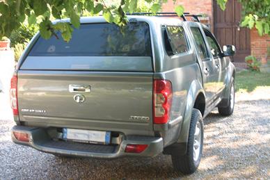 suv fuori strada steed Wall