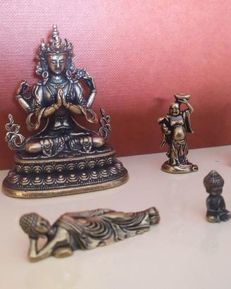8 miniature Buddha in ottone 