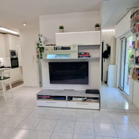 Bilocale ristrutturato con giardino e posto auto